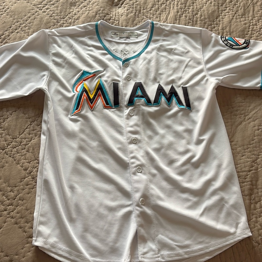 Majestic Size M Miami Marlins Jersey Baseball - - Fernandez 16